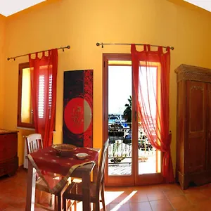 Stenopus Greco Casa Per Affitti Turistici Guest house