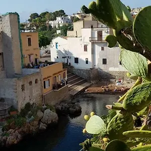 La Caletta Bed & Breakfast